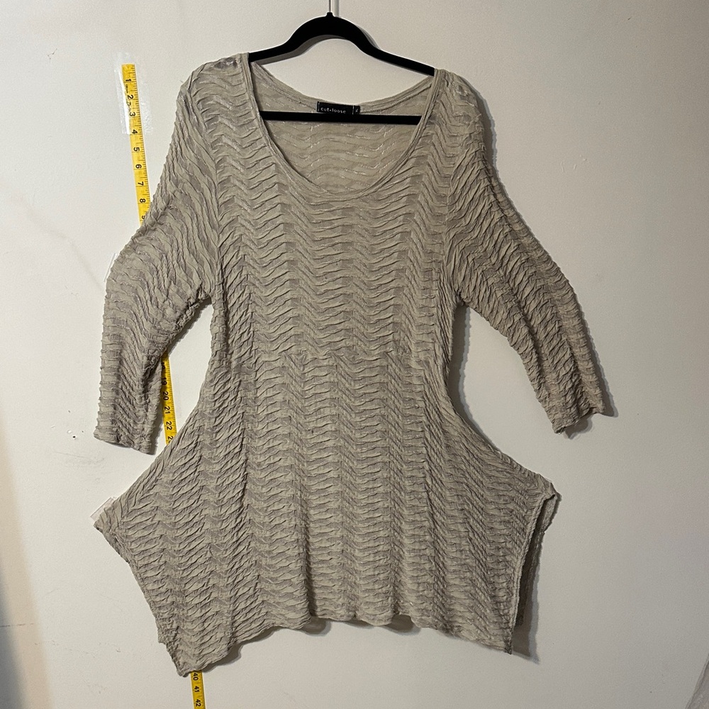 Lapis Textured Gray Tunic Top